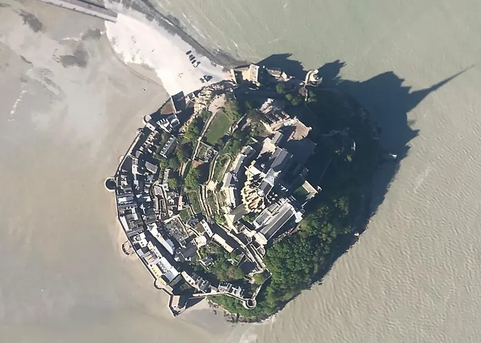 Hébergements situés à 6 kms du Mont Saint Michel