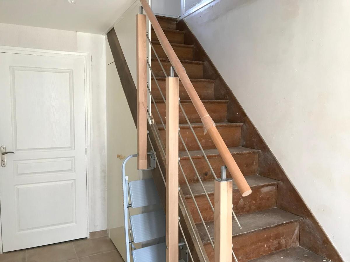 Hebergements Situes A 6 Kms Du Mont Saint Michel Apartment Tanis